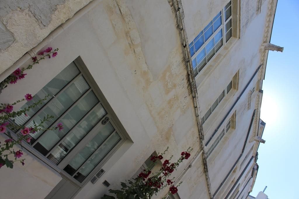 Une Maison En Ville ラ・ロシェル エクステリア 写真